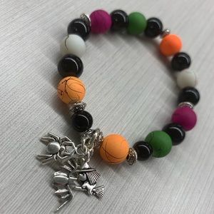 Spiders, Bats, and Witches Oh My! Stretch bracelet